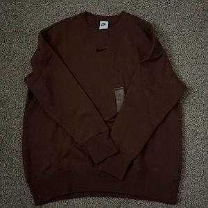 NWT Nike Crewneck